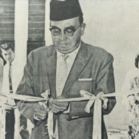 perasmian dewan latihan rida 1962.png